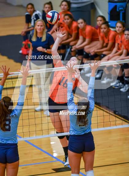 Thumbnail 2 in Brandeis vs Johnson (NEISD Volleyball Tournament) photogallery.