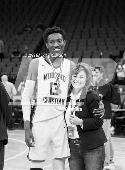 Thumbnail 3 in Modesto Christian vs. Sheldon (CIF SJS D-1 Final) photogallery.