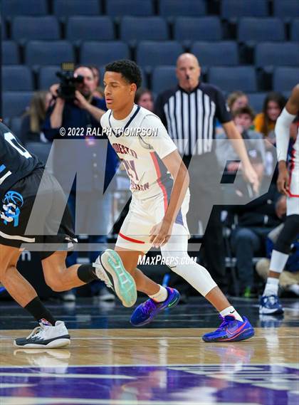 Thumbnail 2 in Modesto Christian vs. Sheldon (CIF SJS D-1 Final) photogallery.