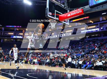 Thumbnail 2 in Modesto Christian vs. Sheldon (CIF SJS D-1 Final) photogallery.