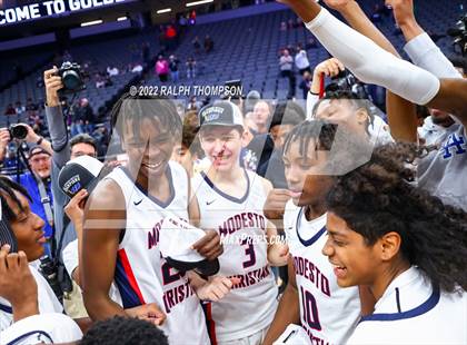 Thumbnail 2 in Modesto Christian vs. Sheldon (CIF SJS D-1 Final) photogallery.