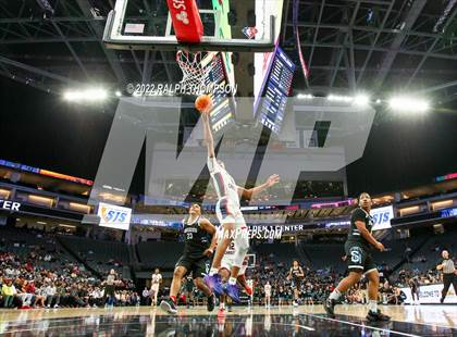 Thumbnail 2 in Modesto Christian vs. Sheldon (CIF SJS D-1 Final) photogallery.