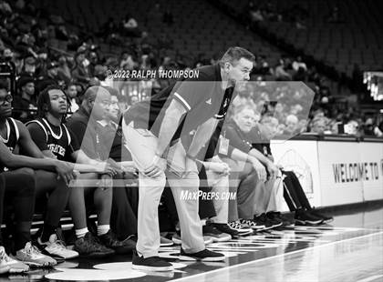 Thumbnail 3 in Modesto Christian vs. Sheldon (CIF SJS D-1 Final) photogallery.