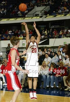Thumbnail 2 in Westchester vs. Mater Dei (Nike Extravaganza) photogallery.