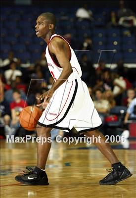 Thumbnail 1 in Westchester vs. Mater Dei (Nike Extravaganza) photogallery.