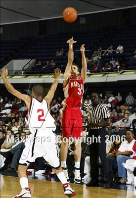 Thumbnail 2 in Westchester vs. Mater Dei (Nike Extravaganza) photogallery.