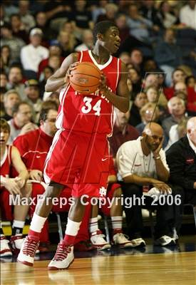 Thumbnail 3 in Westchester vs. Mater Dei (Nike Extravaganza) photogallery.
