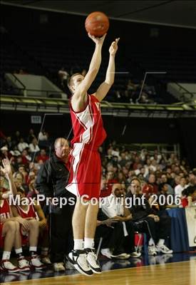 Thumbnail 2 in Westchester vs. Mater Dei (Nike Extravaganza) photogallery.