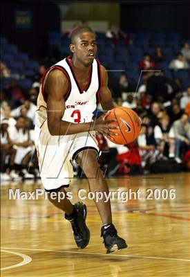 Thumbnail 1 in Westchester vs. Mater Dei (Nike Extravaganza) photogallery.