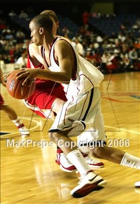 Thumbnail 1 in Westchester vs. Mater Dei (Nike Extravaganza) photogallery.