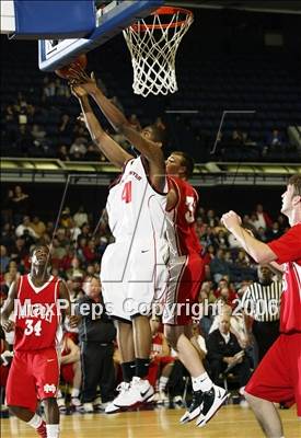 Thumbnail 2 in Westchester vs. Mater Dei (Nike Extravaganza) photogallery.