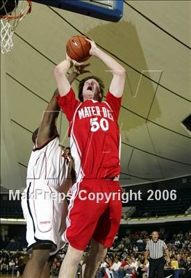 Thumbnail 3 in Westchester vs. Mater Dei (Nike Extravaganza) photogallery.