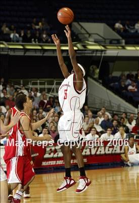 Thumbnail 2 in Westchester vs. Mater Dei (Nike Extravaganza) photogallery.