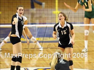 Thumbnail 2 in Archbishop Mitty vs. Mira Costa (State D2 Final)  photogallery.