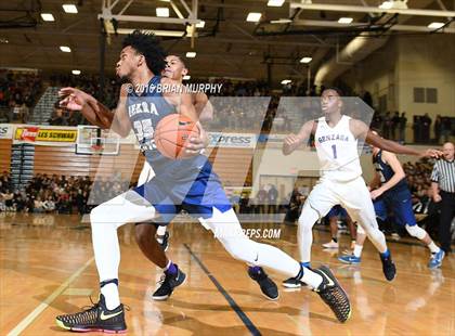 Thumbnail 1 in Sierra Canyon vs. Gonzaga (Les Schwab Invitational) photogallery.