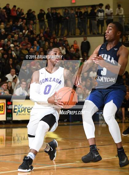 Thumbnail 2 in Sierra Canyon vs. Gonzaga (Les Schwab Invitational) photogallery.