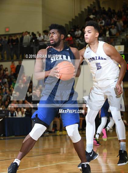 Thumbnail 2 in Sierra Canyon vs. Gonzaga (Les Schwab Invitational) photogallery.