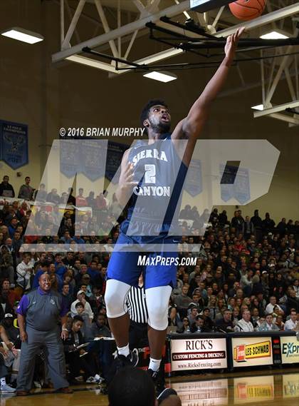 Thumbnail 2 in Sierra Canyon vs. Gonzaga (Les Schwab Invitational) photogallery.