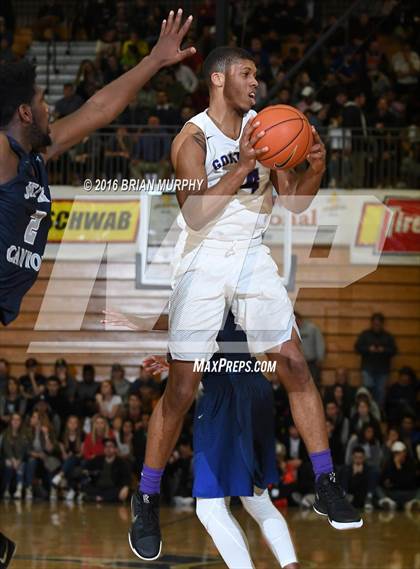 Thumbnail 3 in Sierra Canyon vs. Gonzaga (Les Schwab Invitational) photogallery.