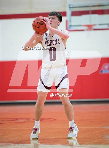 Thumbnail 1 in Cedar Grove vs Verona (Holiday Tournament) photogallery.