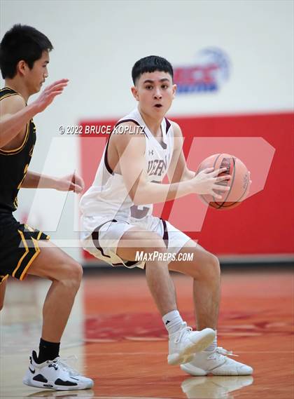 Thumbnail 1 in Cedar Grove vs Verona (Holiday Tournament) photogallery.