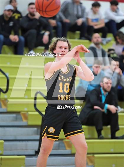 Thumbnail 3 in Cedar Grove vs Verona (Holiday Tournament) photogallery.