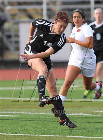 Thumbnail 3 in River Dell @ Wayne Hills (NJSIAA Playoffs) photogallery.