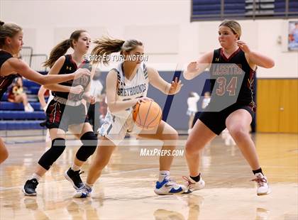 Thumbnail 3 in Lassiter @ Pope photogallery.