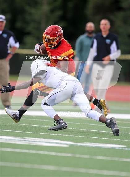 Thumbnail 2 in Sheldon @ Jesuit photogallery.