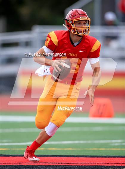 Thumbnail 2 in Sheldon @ Jesuit photogallery.