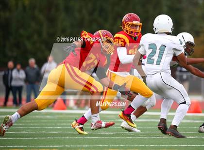 Thumbnail 2 in Sheldon @ Jesuit photogallery.