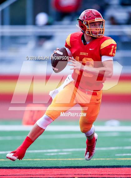 Thumbnail 3 in Sheldon @ Jesuit photogallery.