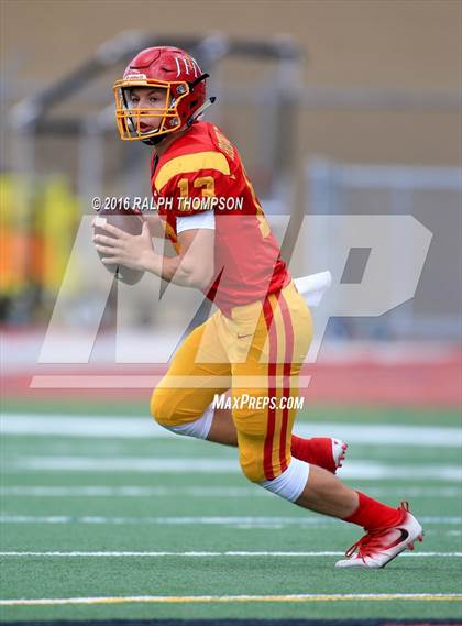 Thumbnail 3 in Sheldon @ Jesuit photogallery.