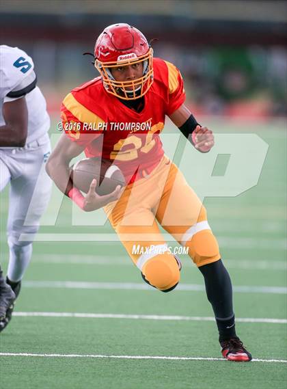 Thumbnail 3 in Sheldon @ Jesuit photogallery.