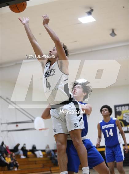 Thumbnail 1 in Riverwood @ Sequoyah photogallery.