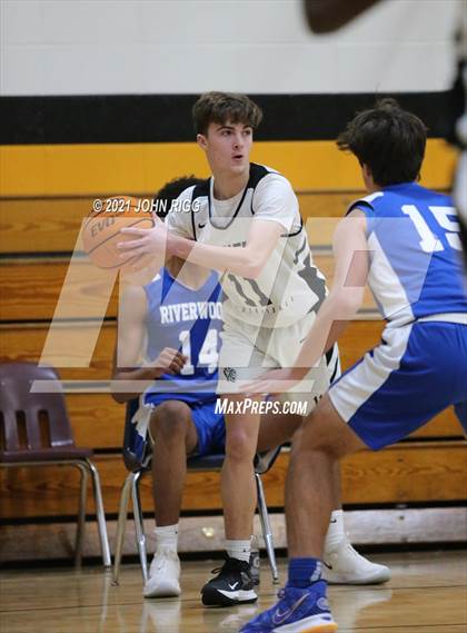 Thumbnail 1 in Riverwood @ Sequoyah photogallery.
