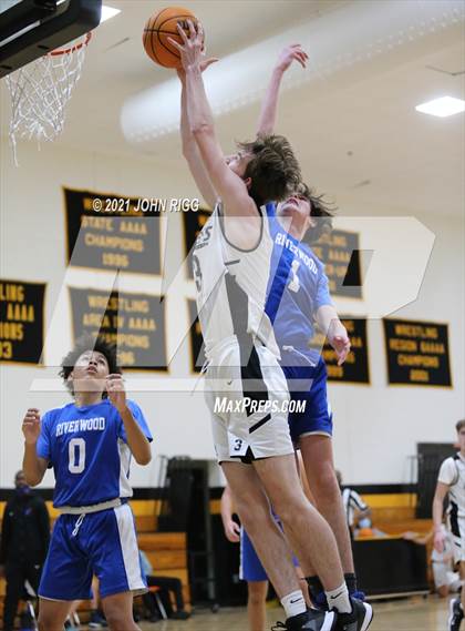 Thumbnail 1 in Riverwood @ Sequoyah photogallery.