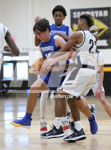 Thumbnail 3 in Riverwood @ Sequoyah photogallery.