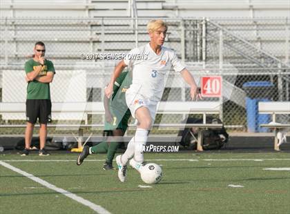 Thumbnail 1 in Independence vs Marvin Ridge photogallery.
