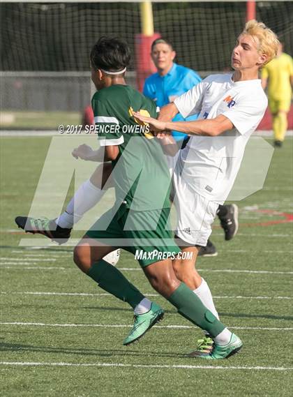 Thumbnail 1 in Independence vs Marvin Ridge photogallery.
