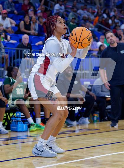 Thumbnail 3 in Grayson vs. Hillgrove (GHSA 6A Semifinal) photogallery.