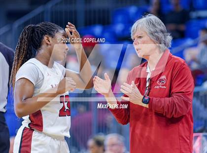 Thumbnail 1 in Grayson vs. Hillgrove (GHSA 6A Semifinal) photogallery.