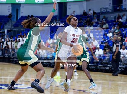Thumbnail 1 in Grayson vs. Hillgrove (GHSA 6A Semifinal) photogallery.