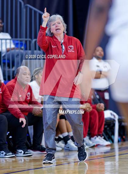 Thumbnail 1 in Grayson vs. Hillgrove (GHSA 6A Semifinal) photogallery.