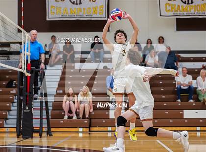 Thumbnail 1 in Chaminade @ Crespi photogallery.