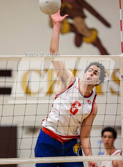 Thumbnail 3 in Chaminade @ Crespi photogallery.