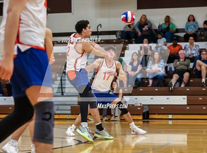 Thumbnail 2 in Chaminade @ Crespi photogallery.