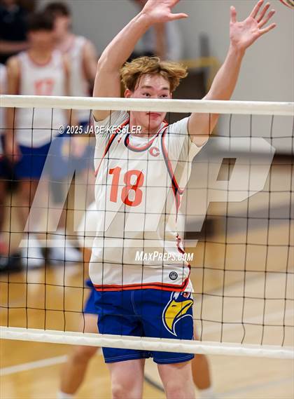 Thumbnail 1 in Chaminade @ Crespi photogallery.