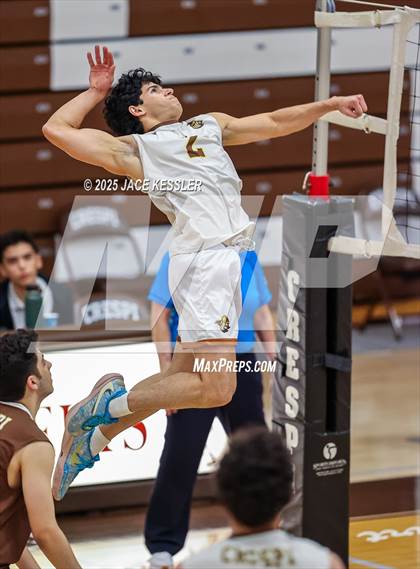 Thumbnail 1 in Chaminade @ Crespi photogallery.