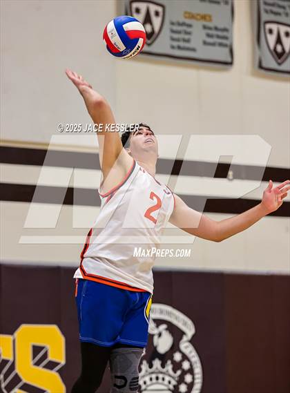 Thumbnail 1 in Chaminade @ Crespi photogallery.